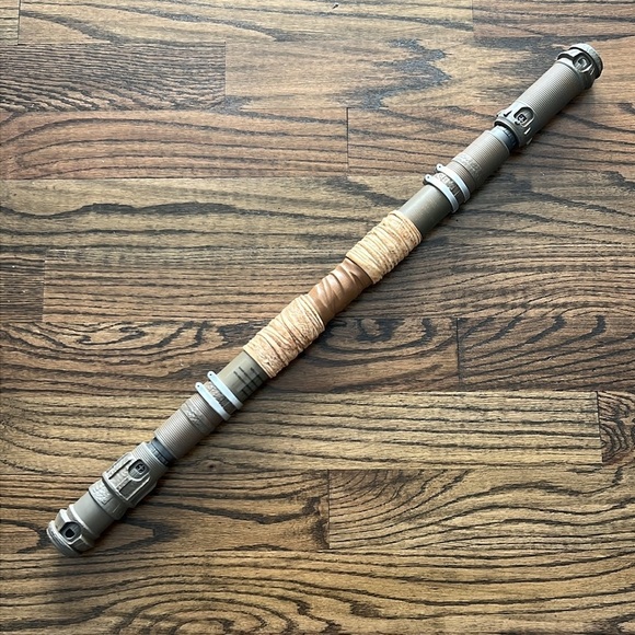 Disney Store Star Wars REY Force Awakens Girls Costume w/Extendable Staff Sz 5-6 - Picture 11 of 17